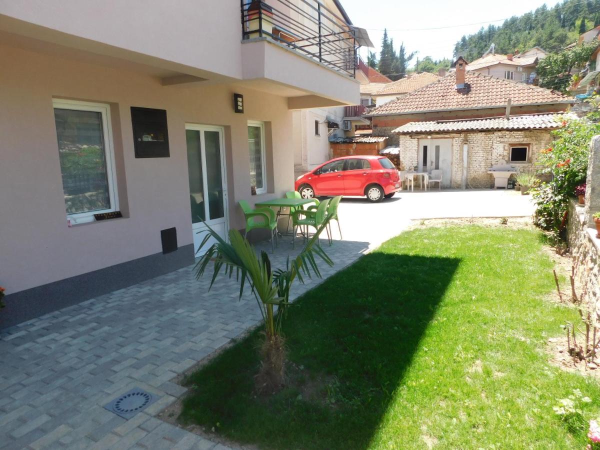J&m Appartement Ohrid